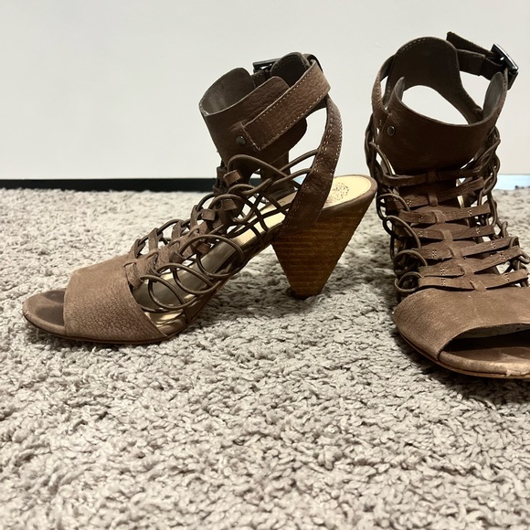 Vince Camuto Brown Heels with Chunky Heel and Adjustable Ankle Strap - Picture 2 of 5